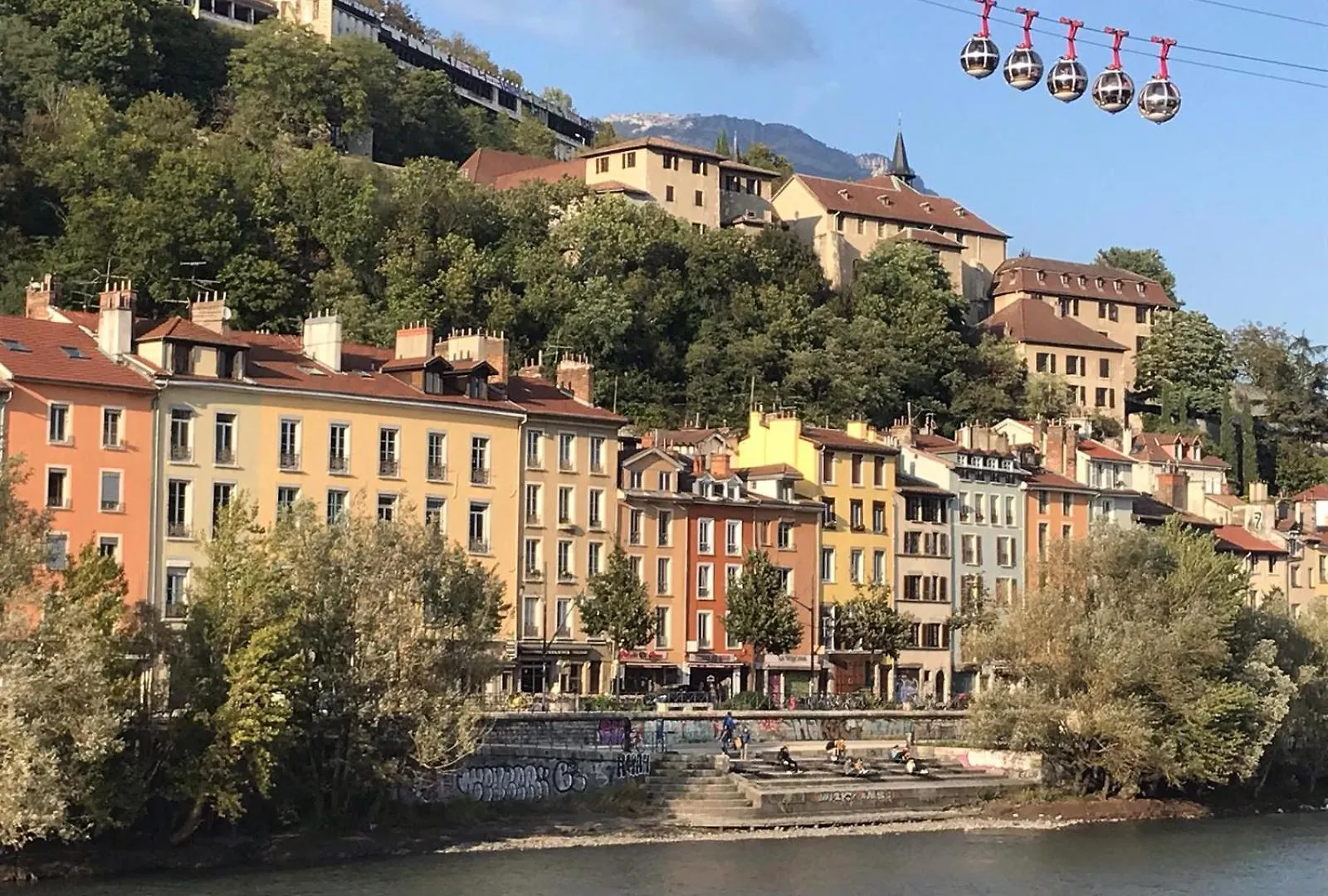 Apartment Vue exceptionnelle sur l'Isère et les montagnes Grenoble